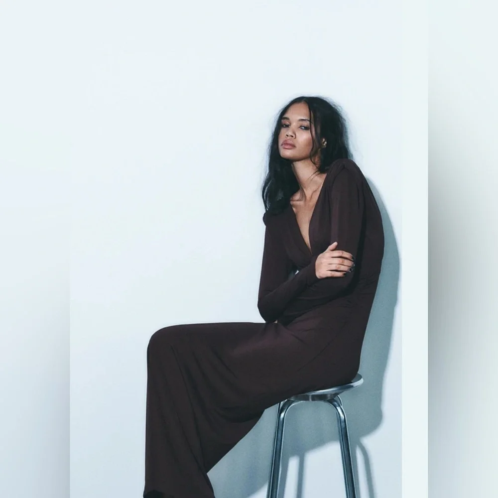 BNWT Zara Chocolate Long Dress with Shoulder Pads – Size M - Picture 3 of 16